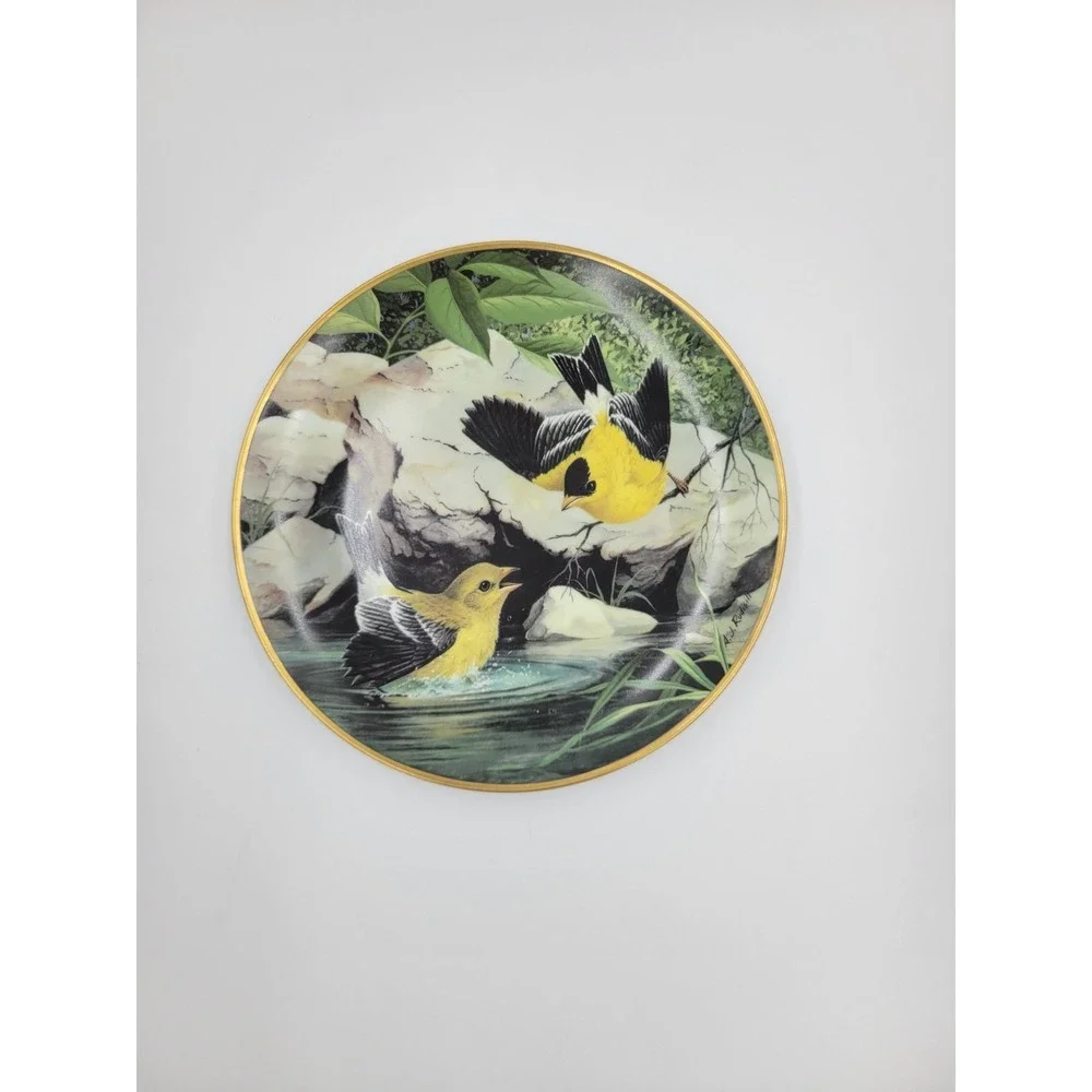 GOLDFINCH 